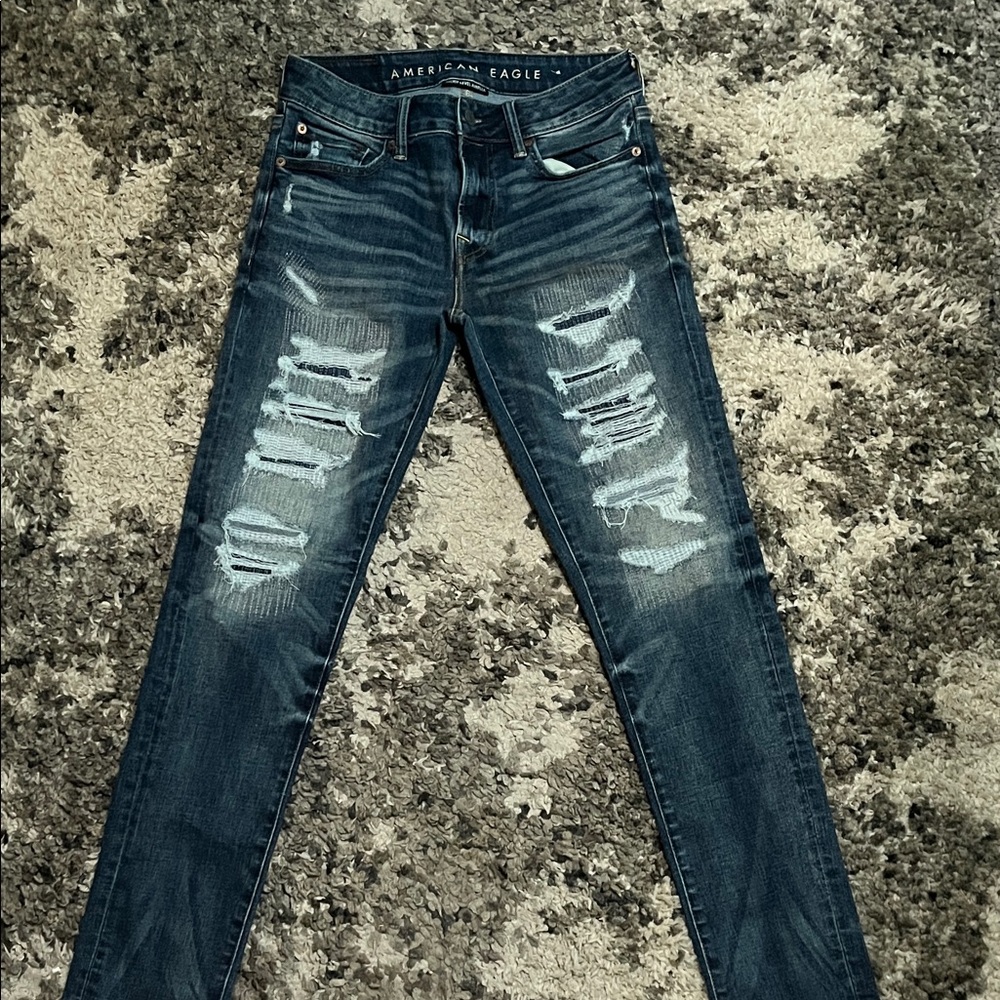 American Eagle Outfitters Women's Dark Blue Ripped Skinny Jeans